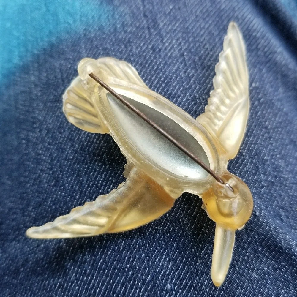 Vintage bird brooch moonglow broach white pin dove early plastic moon glow